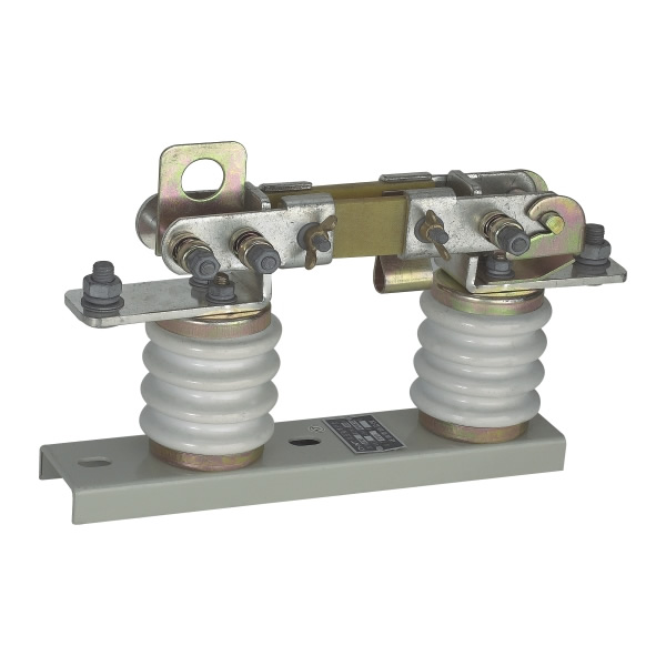 JDW系列低压户外熔断器式隔离开